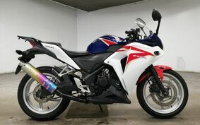 HONDA CBR250R MC41