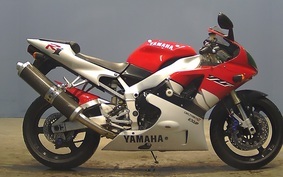 YAMAHA YZF-R1 1999 RN01