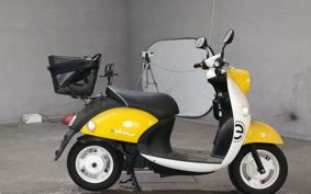 YAMAHA E- VINO  SY11J