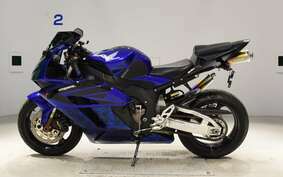 HONDA CBR1000RR 2006 SC57