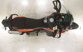 KTM 890 ADVENTURE	 2022 TS640