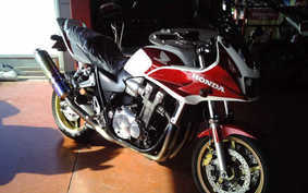 HONDA CB1300SB SUPER BOLDOR 2005 SC54