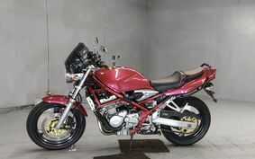 SUZUKI BANDIT 250 GJ77A