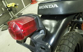 HONDA APE 100 HC07