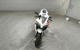 YAMAHA YZF-R125 RE06