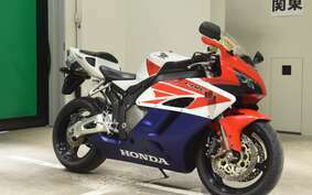 HONDA CBR1000RR 2004 SC57