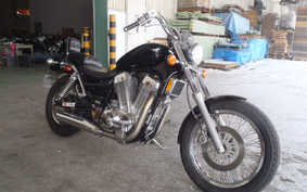 SUZUKI INTRUDER 1400 1988 VX51L