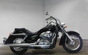 HONDA SHADOW 750 2004 RC50