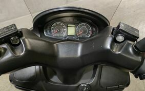 SUZUKI SKYWAVE 200 (Burgman 200) CH41A