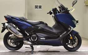 YAMAHA T-MAX 530 DX 2018 SJ15J