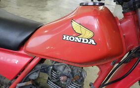 HONDA XL200R MD06