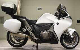 HONDA VFR1200F 2014 SC63