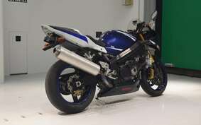 SUZUKI GSX-R1000 2005 BZ121