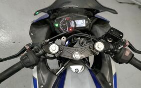 YAMAHA YZF-R25 RG10J