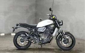 YAMAHA XSR700 2018 RM22J