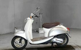 HONDA CREA SCOOPY I AF55