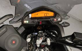 HONDA VFR800X RC60