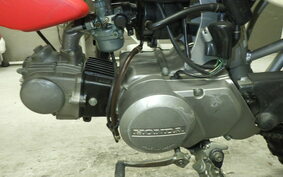 HONDA XR70R DE02