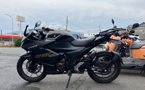 SUZUKI GIXXER 250 ED22B