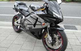 HONDA CBR600RR 2003 PC37