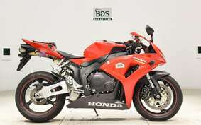 HONDA CBR1000RR 2006 SC57