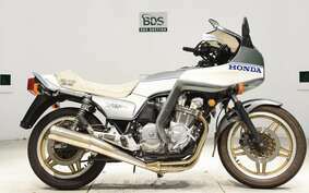 HONDA CB900F 2022 SC01