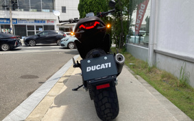 DUCATI  DUCATI  SCRAMBLER  NIGHT  SHIFT  2025 7K00