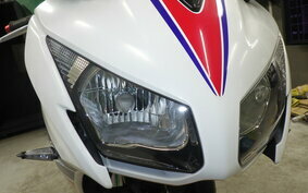 HONDA CBR250R A MC41