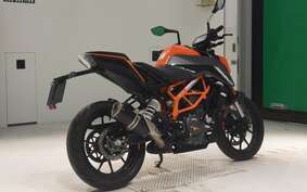 KTM 390 DUKE 2024