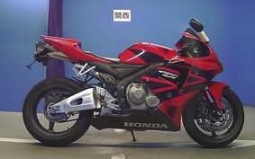 HONDA CBR600RR GEN 2 2005 PC37