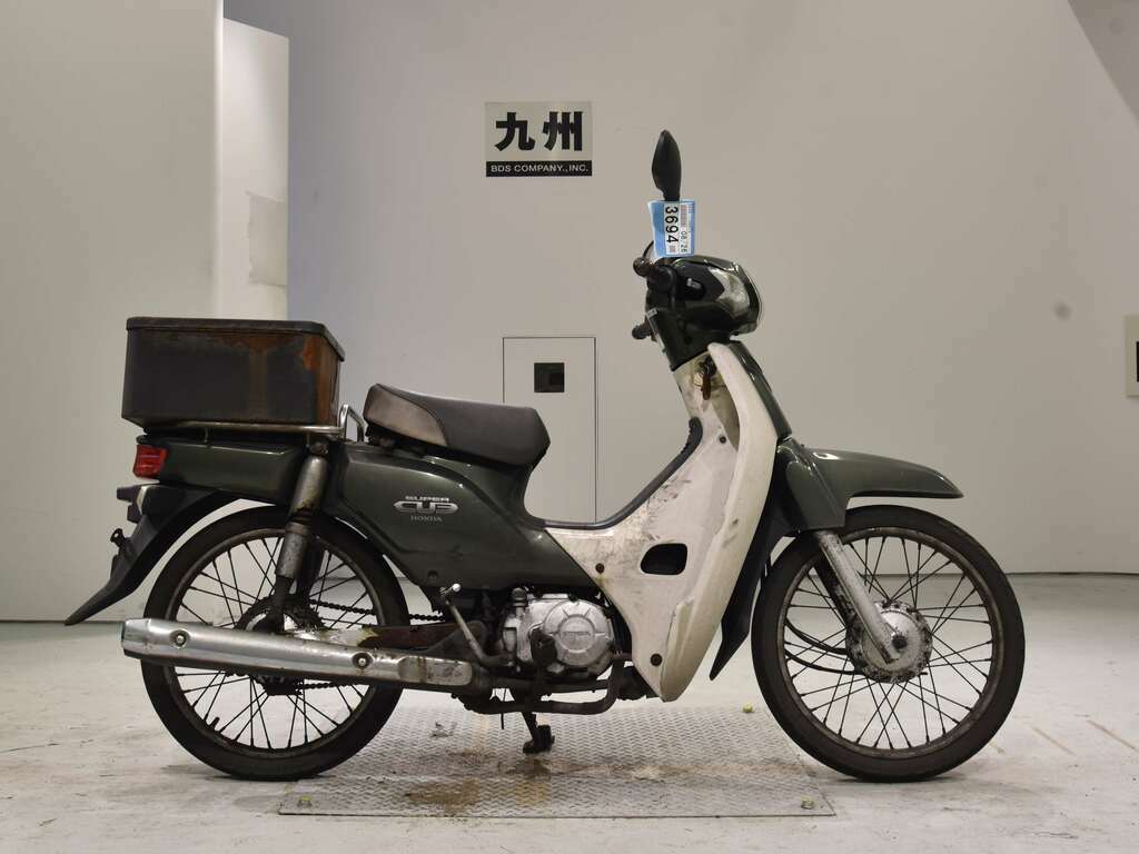 Honda super cub aa04