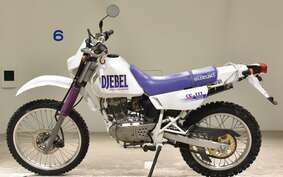 SUZUKI DJEBEL 125 SF44A