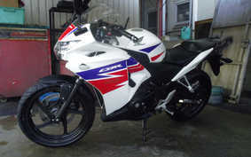 HONDA CBR250R MC41