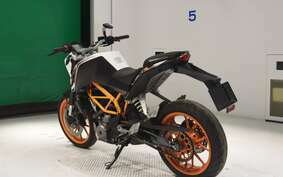 KTM 390 DUKE 2015