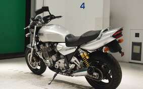 YAMAHA XJR1300 1998 RP01J