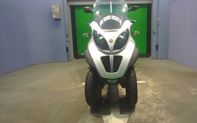 PIAGGIO MP3 250