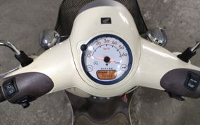 HONDA GIORNO AF77