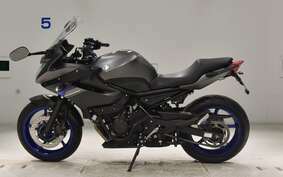 YAMAHA XJ6 2013