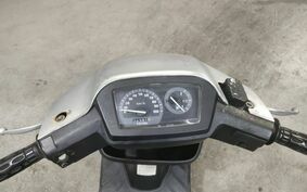 SUZUKI ADDRESS V100 CE11A