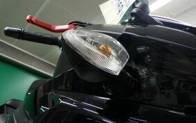 SUZUKI GSX250RA DN11A