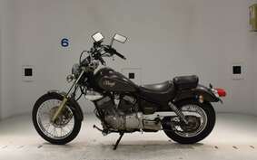 YAMAHA VIRAGO 250 3DM