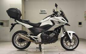 HONDA NC750X 2016 RC90