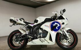 HONDA CBR1000RR 2006 SC57