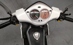 PGO G-MAX220 ..