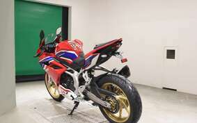 HONDA CBR250RR A MC51