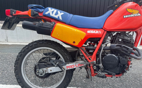 HONDA XLX250R MD08