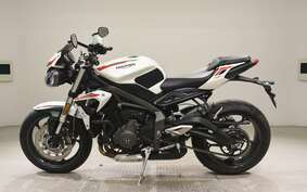 TRIUMPH STREET TRIPLE S 2021