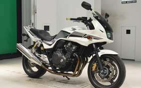 HONDA CB400 SUPER BOLDOR VTEC A 2011 NC42