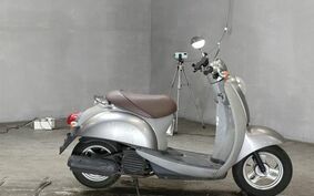 HONDA CREA SCOOPY I AF55