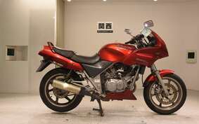 HONDA XELVIS MC25